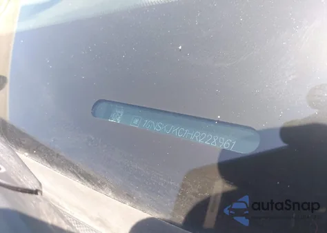 2017 Chevrolet Suburban Premier из США, поврежденный, VIN 1GNSKJKC1HR228961